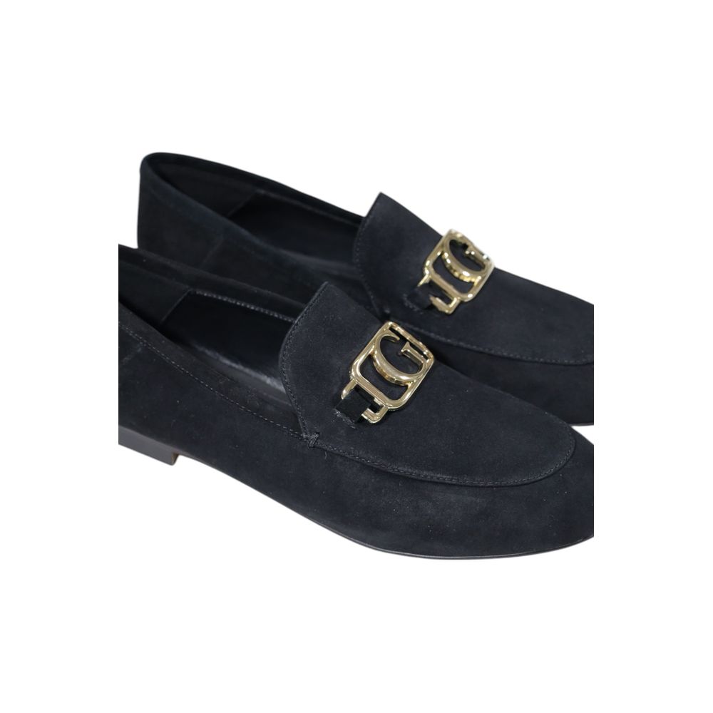 Escarpins à plateforme en cuir noir Guess